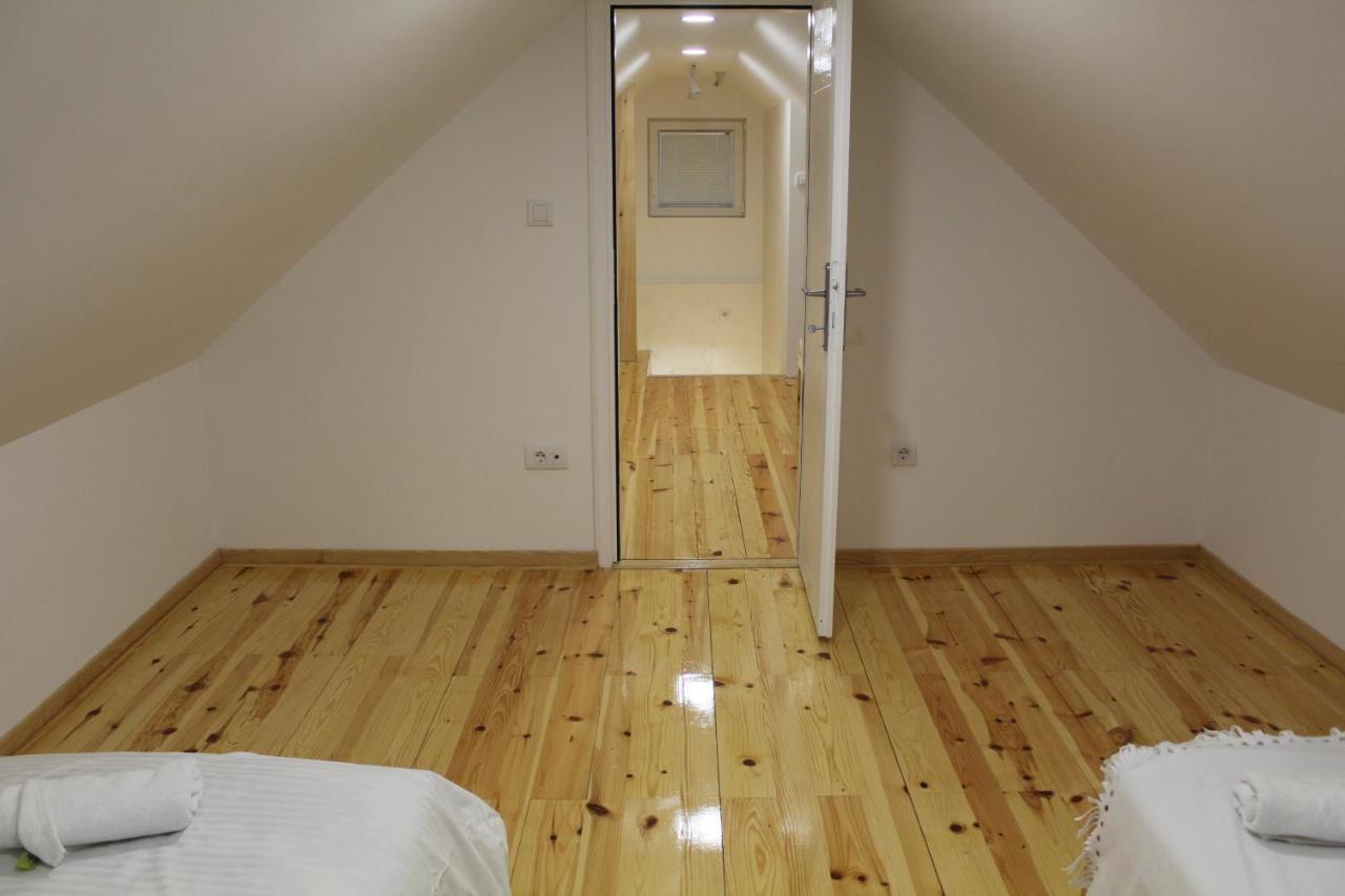 Kucica U Sumi Apartman Užice Kültér fotó
