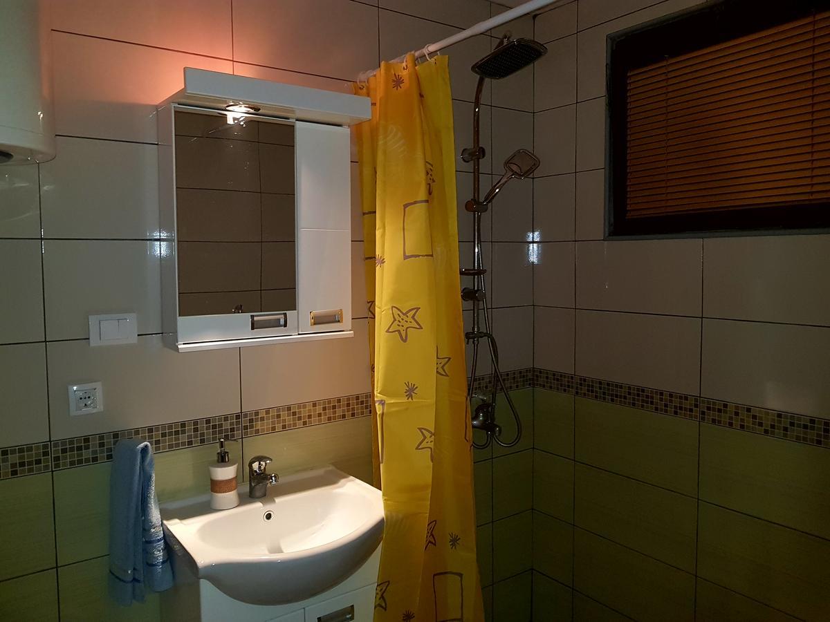 Kucica U Sumi Apartman Užice Kültér fotó