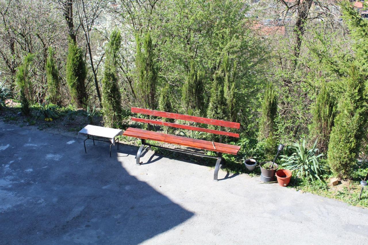 Kucica U Sumi Apartman Užice Kültér fotó